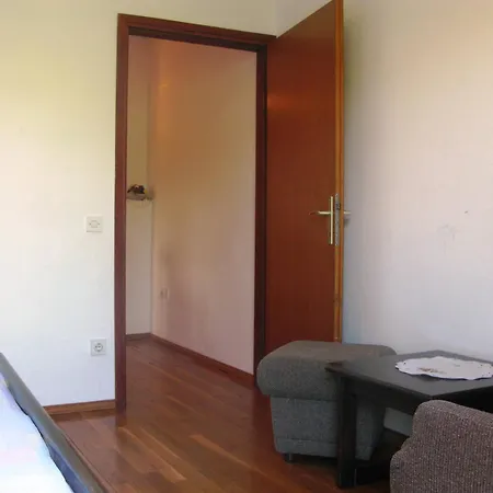 Nena By The Sea In Barbat, Rab Apartament *
