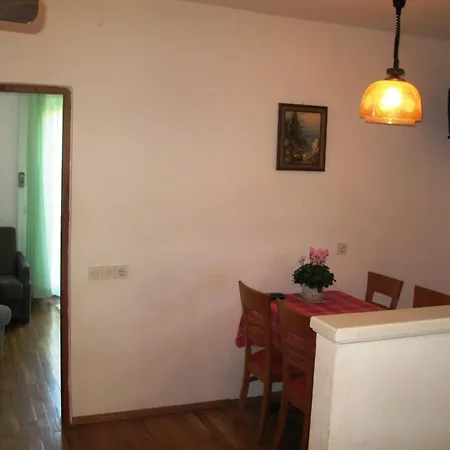 Apartament Nena By The Sea In Barbat, Rab *