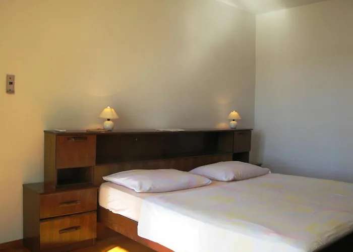 Nena By The Sea In Barbat, Rab Apartment