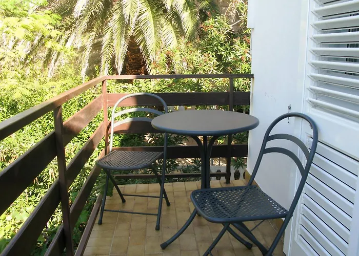 Nena By The Sea In Barbat, Rab *