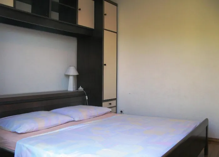 Apartment Nena By The Sea In Barbat, Rab Rab Town