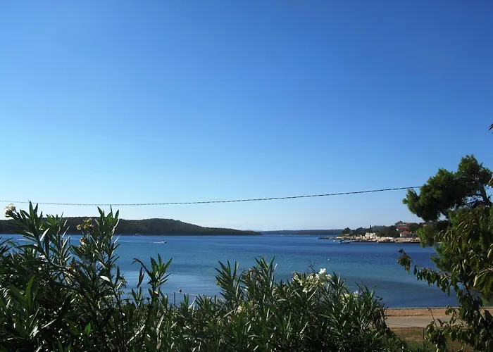 Apartment Nena By The Sea In Barbat, Rab